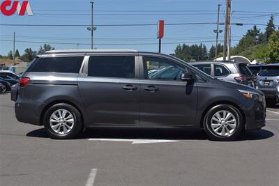 2016 Kia Sedona LX 4dr Mini-Van! ECO Mode! Rear View Camera! Parking Assist! Heated Seats! Bluetooth! Power Sliding Doors! Cruise Control! - Photo 6 - Portland, OR 97266