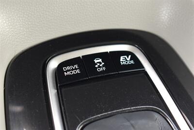 2021 Toyota Corolla Hybrid LE  4dr Sedan! 53 City MPG! 52 Hwy MPG! Toyota Safety Sense 2.0! Back Up Camera! Lane Assist! Blind Spot Monitor! Apple CarPlay & Android Auto! EV/ECo/Sport Modes! - Photo 23 - Portland, OR 97266