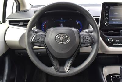 2021 Toyota Corolla Hybrid LE  4dr Sedan! 53 City MPG! 52 Hwy MPG! Toyota Safety Sense 2.0! Back Up Camera! Lane Assist! Blind Spot Monitor! Apple CarPlay & Android Auto! EV/ECo/Sport Modes! - Photo 13 - Portland, OR 97266