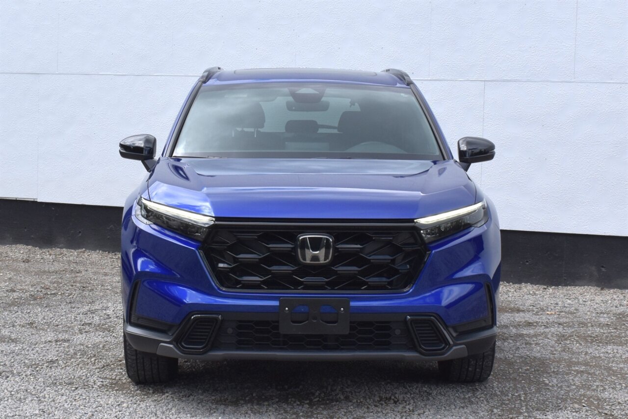 2024 Honda CR-V Hybrid Sport-L AWD 4dr SUV**BY APPOINTMENT ONLY** Back Up Camera! Blind Spot Monitor! Collision Mitigation! Econ/Snow/Sport Drive Modes! Heated Leather Seats! Bluetooth Connectivity! - Photo 2 - Portland, OR 97266