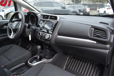 2019 Honda Fit LX  4dr Hatchback CVT**BY APPOINTMENT ONLY**Rear View Camera! Bluetooth! Econ Mode! 33MPG City! 40MPG Hwy! Cruise Control! All Weather Floor Mats! - Photo 11 - Portland, OR 97266