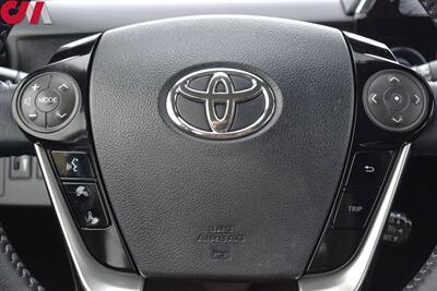 2018 Toyota Prius c Four  4dr Hatchback! 48 City MPG! 43 Hwy MPG! Back Up Cam! Navi! Lane Assist! Pre-Collision Sys! EV/ECO Modes! Heated Leather Seats! - Photo 15 - Portland, OR 97266