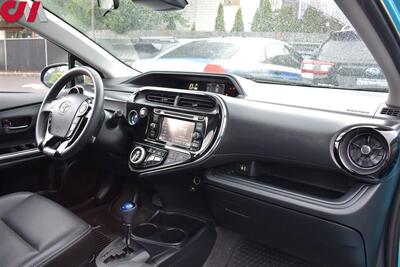 2018 Toyota Prius c Four  4dr Hatchback! 48 City MPG! 43 Hwy MPG! Back Up Cam! Navi! Lane Assist! Pre-Collision Sys! EV/ECO Modes! Heated Leather Seats! - Photo 12 - Portland, OR 97266