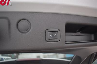 2018 Chevrolet Equinox LT  4x4 4dr SUV w/1LT**BY APPOINTMENT ONLY**Back-Up Cam! Park Assist! Apple CarPlay! Android Auto! Heated Seats! Power Liftgate! All Weather Floor Mats! - Photo 26 - Portland, OR 97266