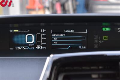 2022 Toyota Prius XLE 4dr Hatchback 51 City MPG! 47 Hwy MPG! Heated Leather Seats! Qi (wireless phone) Charging Station! EV, ECO, & POWER Modes! Back Up Camera! Bluetooth w/Voice Activation - Photo 16 - Portland, OR 97266
