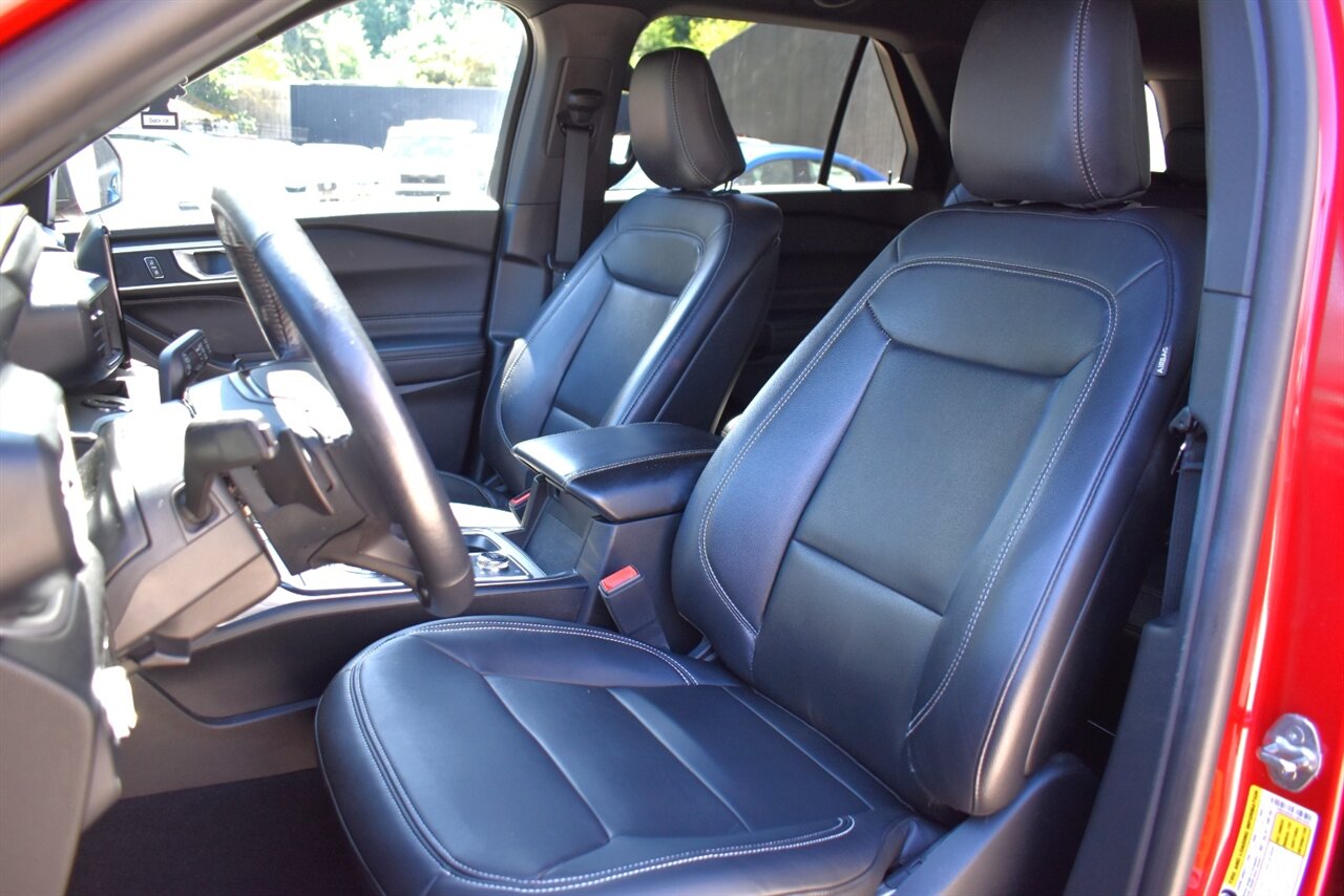 2020 Ford Explorer XLT AWD 4dr SUV**BY APPOINTMENT ONLY** 3rd-Row Seats! Back Up Camera! Blind Spot Monitor! Pre-Collision Assist! Navi! Full Heated Leather Seats! Tow Pkg! Drive Mode Select! - Photo 11 - Portland, OR 97266