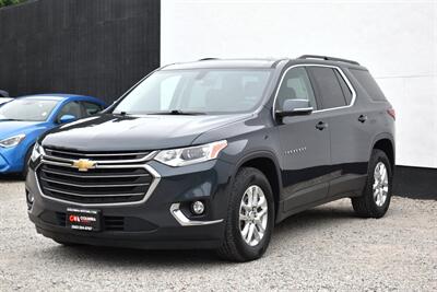 2019 Chevrolet Traverse LT Cloth 4x4 4dr SUV! 3rd Row Seating! Lane Assist! Park Assist! Back Up Camera! Selectable AWD Drive Modes! Heated Seats! Apple CarPlay & Android Auto! Touchscreen Infotainment! Bluetooth! - Photo 8 - Portland, OR 97266