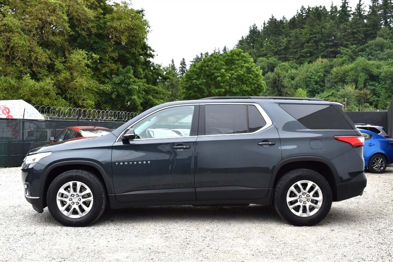 2019 Chevrolet Traverse LT Cloth 4x4 4dr SUV! 3rd Row Seating! Lane Assist! Park Assist! Back Up Camera! Selectable AWD Drive Modes! Heated Seats! Apple CarPlay & Android Auto! Touchscreen Infotainment! Bluetooth! - Photo 9 - Portland, OR 97266