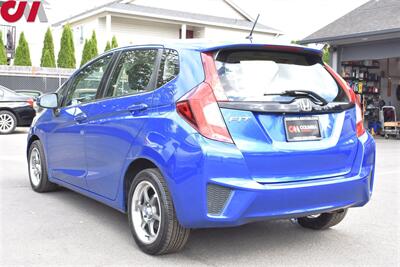 2017 Honda Fit LX  4dr Hatchback CVT! 33 City MPG! 40 Hwy MPG! Eco Mode! Bluetooth w/Voice Activation! USB/Aux-In! Back Up Camera! Traction Control! - Photo 2 - Portland, OR 97266