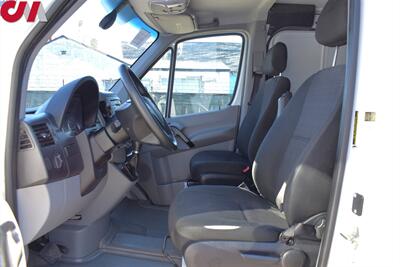 2016 Mercedes-Benz Sprinter 2500  4x2 3dr 144 in. WB Cargo Van! Traction Control! Bluetooth w/ Steering Wheel Controls! - Photo 10 - Portland, OR 97266