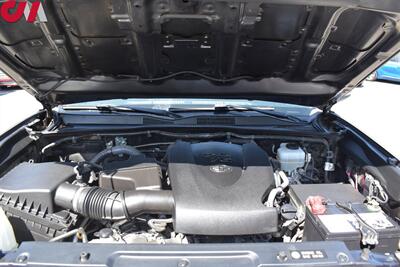 2017 Toyota Tacoma TRD Off-Road ++By Appointment Only++ 4dr Double Cab 5.0 ft SB Back Up Cam! Blind Spot Monitor! Parking Assist! Navi! Bluetooth! Qi Charger! Tow PKG! Sunroof! Heated Seats! - Photo 22 - Portland, OR 97266