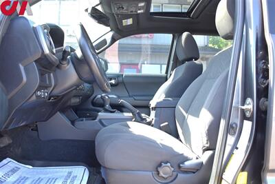 2017 Toyota Tacoma TRD Off-Road ++By Appointment Only++ 4dr Double Cab 5.0 ft SB Back Up Cam! Blind Spot Monitor! Parking Assist! Navi! Bluetooth! Qi Charger! Tow PKG! Sunroof! Heated Seats! - Photo 10 - Portland, OR 97266