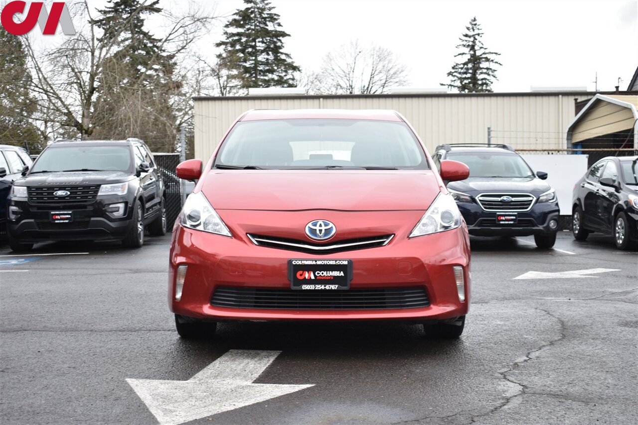 2013 Toyota Prius v Five photo 7