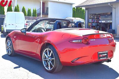 2022 Mazda MX-5 Soft Top GT  2dr Convertible Lane Assist! Blind Spot Monitor! Sport Mode! Back Up Camera! Apple CarPlay! Android Auto! Navigation! Bose Sound System! - Photo 4 - Portland, OR 97266