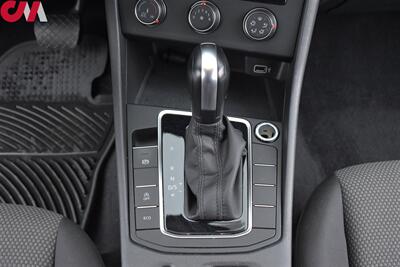 2019 Volkswagen Jetta S  4dr Sedan 8A ULEV**BY APPOINTMENT ONLY** Back-Up Camera! Blind Spot Monitor! Collision Mitigation! Apple CarPlay! Android Auto! ECO Mode! 30MPG City! 40MPG Hwy! - Photo 20 - Portland, OR 97266