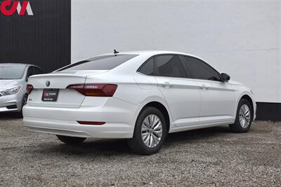 2019 Volkswagen Jetta S  4dr Sedan 8A ULEV**BY APPOINTMENT ONLY** Back-Up Camera! Blind Spot Monitor! Collision Mitigation! Apple CarPlay! Android Auto! ECO Mode! 30MPG City! 40MPG Hwy! - Photo 5 - Portland, OR 97266