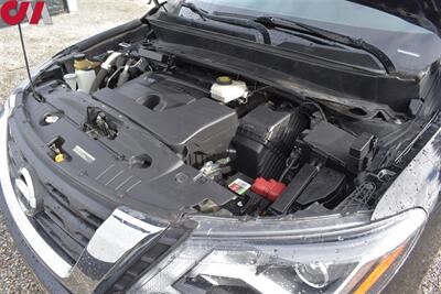 2019 Nissan Pathfinder S  4x4 4dr SUV! Back-Up Cam! Park Assist! Bluetooth w/ Steering Wheel Controls! Tow Mode! Roof Rack! - Photo 27 - Portland, OR 97266