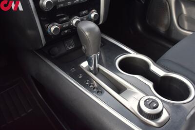 2019 Nissan Pathfinder S  4x4 4dr SUV! Back-Up Cam! Park Assist! Bluetooth w/ Steering Wheel Controls! Tow Mode! Roof Rack! - Photo 19 - Portland, OR 97266