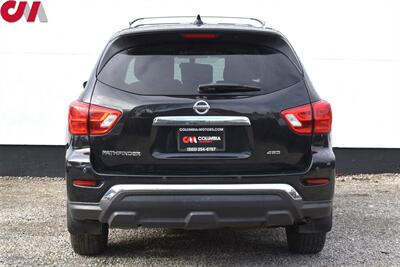 2019 Nissan Pathfinder S  4x4 4dr SUV! Back-Up Cam! Park Assist! Bluetooth w/ Steering Wheel Controls! Tow Mode! Roof Rack! - Photo 4 - Portland, OR 97266