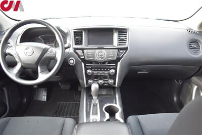 2019 Nissan Pathfinder S  4x4 4dr SUV! Back-Up Cam! Park Assist! Bluetooth w/ Steering Wheel Controls! Tow Mode! Roof Rack! - Photo 11 - Portland, OR 97266