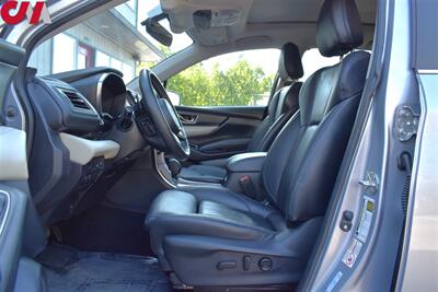 2019 Subaru Ascent Limited  AWD 4dr SUV w/Captains Chairs**BY APPOINTMENT ONLY**EyeSight Assist! X-Mode! Adaptive Cruise Control! Full Heated Leather Seats! Apple CarPlay! Android Auto! Pano-Sunroof! - Photo 10 - Portland, OR 97266
