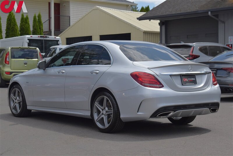 2015 Mercedes-Benz C 300 4MATIC  AWD 4dr Sedan! GPS Navigation! Bluetooth! Eco/Sport/Comfort Mode! Rear View Camera! Parking Assist! Front Heated Leather Seats! Pano-Sunroof! Burmester Sound System!