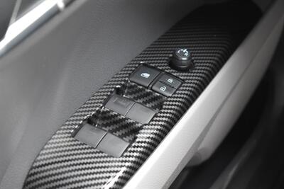 2021 Toyota Camry Hybrid LE Sedan  4dr! 51 City MPG! 53 Hwy MPG! Back Up Camera! Adaptive Cruise Control! Lane Keep Assist! Apple CarPlay & Android Auto! Backup Camera! Eco & Sport Mode! - Photo 16 - Portland, OR 97266