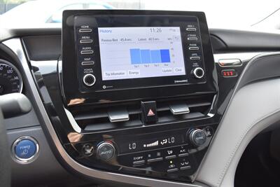 2021 Toyota Camry Hybrid LE Sedan  4dr! 51 City MPG! 53 Hwy MPG! Back Up Camera! Adaptive Cruise Control! Lane Keep Assist! Apple CarPlay & Android Auto! Backup Camera! Eco & Sport Mode! - Photo 21 - Portland, OR 97266