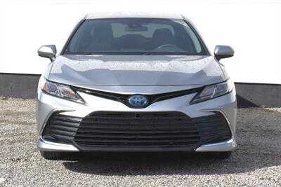 2021 Toyota Camry Hybrid LE Sedan  4dr! Excellent MPG! Adaptive Cruise Control! Lane Keep Assist! Apple CarPlay & Android Auto! Backup Camera! - Photo 7 - Portland, OR 97266