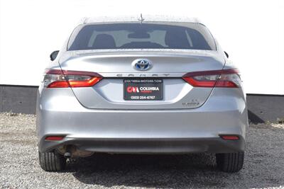 2021 Toyota Camry Hybrid LE Sedan  4dr! Excellent MPG! Adaptive Cruise Control! Lane Keep Assist! Apple CarPlay & Android Auto! Backup Camera! - Photo 4 - Portland, OR 97266