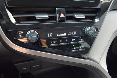 2021 Toyota Camry Hybrid LE Sedan  4dr! 51 City MPG! 53 Hwy MPG! Back Up Camera! Adaptive Cruise Control! Lane Keep Assist! Apple CarPlay & Android Auto! Backup Camera! Eco & Sport Mode! - Photo 23 - Portland, OR 97266