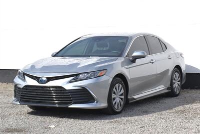 2021 Toyota Camry Hybrid LE Sedan  4dr! Excellent MPG! Adaptive Cruise Control! Lane Keep Assist! Apple CarPlay & Android Auto! Backup Camera! - Photo 8 - Portland, OR 97266