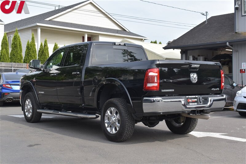 2021 RAM 2500 Laramie  4X4 Laramie 4dr Crew Cab 6.3ft SB Pickup! Heated/Ventilated Leather Seats! Heated Steering Wheel! Navigation! Back Up Camera! Alpine Sound System! Tow Package!