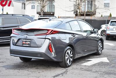 2018 Toyota Prius Prime Premium  4dr Hatchback Hatchback 51 City MPG! 47 Hwy MPG! Heated Leather Seats! Qi wireless Charging Station! EV, ECO, & POWER Modes! Back Up Camera! Bluetooth! - Photo 5 - Portland, OR 97266