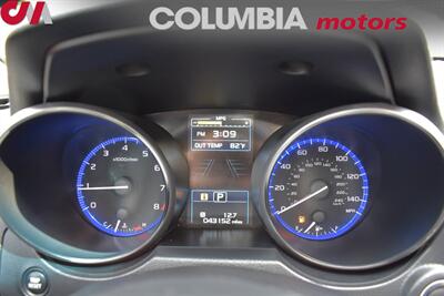 2018 Subaru Legacy 2.5i Limited AWD 4dr Sedan! Back Up Cam! EyeSight Assist Tech! Blind Spot Monitor! Bluetooth! Heated Leather Seats! Sunroof! - Photo 11 - Portland, OR 97266