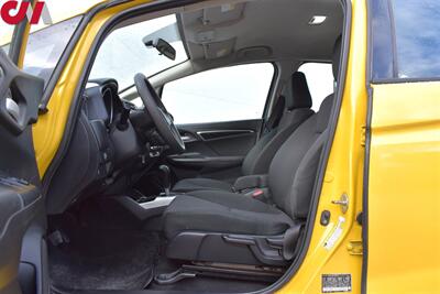 2018 Honda Fit LX  4dr Hatchback CVT! 33 City MPG! 40 Hwy MPG! Eco Drive Mode! Back Up Camera! Bluetooth! Cruise Control! Traction Control! - Photo 10 - Portland, OR 97266