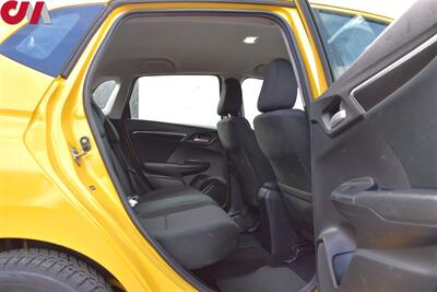 2018 Honda Fit LX  4dr Hatchback CVT! 33 City MPG! 40 Hwy MPG! Eco Drive Mode! Back Up Camera! Bluetooth! Cruise Control! Traction Control! - Photo 23 - Portland, OR 97266