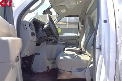 2022 Ford E-350 SD  2dr 138 in. WB SRW Cutaway Chassis**BY APPOINTMENT ONLY** Back Up Camera! Lane Assist! Bluetooth w/Voice Activation! Cruise Control! Traction Control! Tow Hitch! Pull-Out Loading Ramp! - Photo 10 - Portland, OR 97266