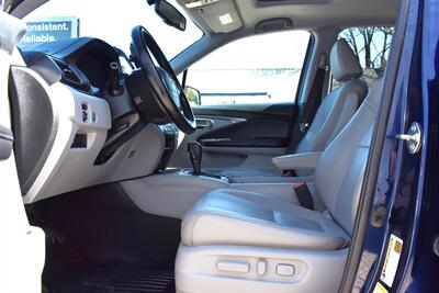 2016 Honda Pilot EX-L Sport Utility 4D  AWD! AWD! Honda Sensing! Adaptive Cruise Control! Lane Keep Assist! Heated Leather Seats! Power Moonroof! Backup Camera! 3rd Row Seating! - Photo 10 - Portland, OR 97266