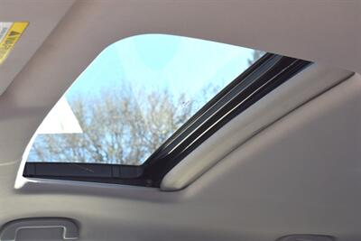 2016 Honda Pilot EX-L Sport Utility 4D  AWD! AWD! Honda Sensing! Adaptive Cruise Control! Lane Keep Assist! Heated Leather Seats! Power Moonroof! Backup Camera! 3rd Row Seating! - Photo 12 - Portland, OR 97266