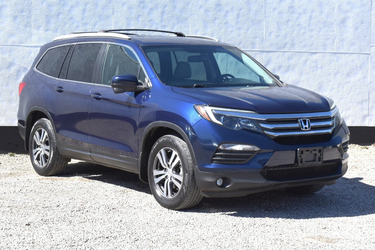 2016 Honda Pilot EX-L Sport Utility 4D  AWD! AWD! Honda Sensing! Adaptive Cruise Control! Lane Keep Assist! Heated Leather Seats! Power Moonroof! Backup Camera! 3rd Row Seating! - Photo 1 - Portland, OR 97266