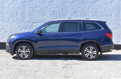 2016 Honda Pilot EX-L Sport Utility 4D  AWD! AWD! Honda Sensing! Adaptive Cruise Control! Lane Keep Assist! Heated Leather Seats! Power Moonroof! Backup Camera! 3rd Row Seating! - Photo 9 - Portland, OR 97266