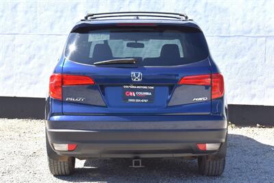 2016 Honda Pilot EX-L Sport Utility 4D  AWD! AWD! Honda Sensing! Adaptive Cruise Control! Lane Keep Assist! Heated Leather Seats! Power Moonroof! Backup Camera! 3rd Row Seating! - Photo 4 - Portland, OR 97266