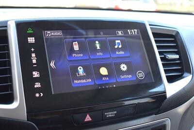 2016 Honda Pilot EX-L Sport Utility 4D  AWD! AWD! Honda Sensing! Adaptive Cruise Control! Lane Keep Assist! Heated Leather Seats! Power Moonroof! Backup Camera! 3rd Row Seating! - Photo 24 - Portland, OR 97266