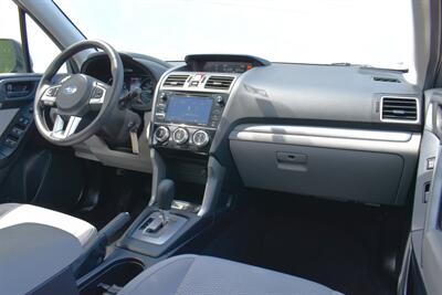 2018 Subaru Forester 2.5i Premium AWD 4dr Wagon CVT! X-Mode! EyeSight Safety Tech! Adaptive Cruise Control! Heated Seats! Panoramic Moonroof! Touchscreen Infotainment! Bluetooth! Backup Camera! - Photo 13 - Portland, OR 97266