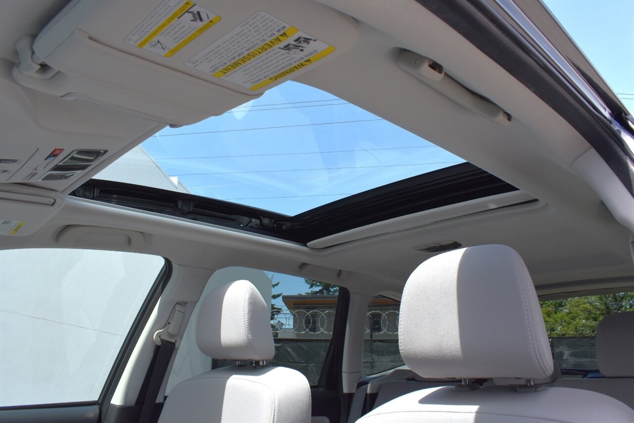 2018 Subaru Forester 2.5i Premium AWD 4dr Wagon CVT! X-Mode! EyeSight Safety Tech! Adaptive Cruise Control! Heated Seats! Panoramic Moonroof! Touchscreen Infotainment! Bluetooth! Backup Camera! - Photo 12 - Portland, OR 97266