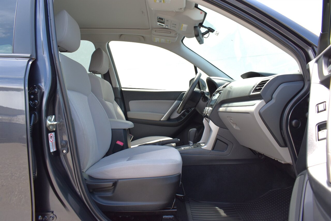 2018 Subaru Forester 2.5i Premium AWD 4dr Wagon CVT! X-Mode! EyeSight Safety Tech! Adaptive Cruise Control! Heated Seats! Panoramic Moonroof! Touchscreen Infotainment! Bluetooth! Backup Camera! - Photo 29 - Portland, OR 97266
