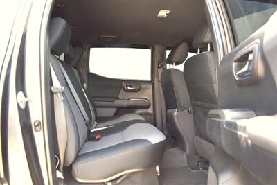2022 Toyota Tacoma TRD Sport Appointment Only! 4X4 4dr Double Cab 5.0 ft. SB! Back Up Camera! Lane Assist! Collision Mitigation! Dynamic Radar Cruise Control! Apple CarPlay! Android Auto! Tow Pkg! 2WD/4L/4H! Qi Wireless Charger! - Photo 26 - Portland, OR 97266