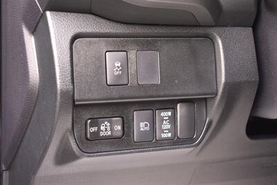 2022 Toyota Tacoma TRD Sport Appointment Only! 4X4 4dr Double Cab 5.0 ft. SB! Back Up Camera! Lane Assist! Collision Mitigation! Dynamic Radar Cruise Control! Apple CarPlay! Android Auto! Tow Pkg! 2WD/4L/4H! Qi Wireless Charger! - Photo 16 - Portland, OR 97266