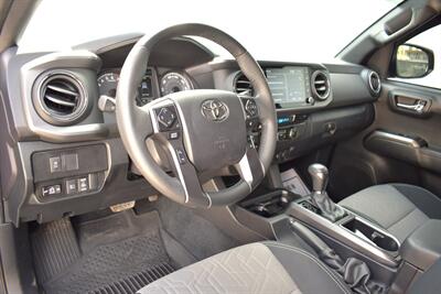 2022 Toyota Tacoma TRD Sport Appointment Only! 4X4 4dr Double Cab 5.0 ft. SB! Back Up Camera! Lane Assist! Collision Mitigation! Dynamic Radar Cruise Control! Apple CarPlay! Android Auto! Tow Pkg! 2WD/4L/4H! Qi Wireless Charger! - Photo 3 - Portland, OR 97266